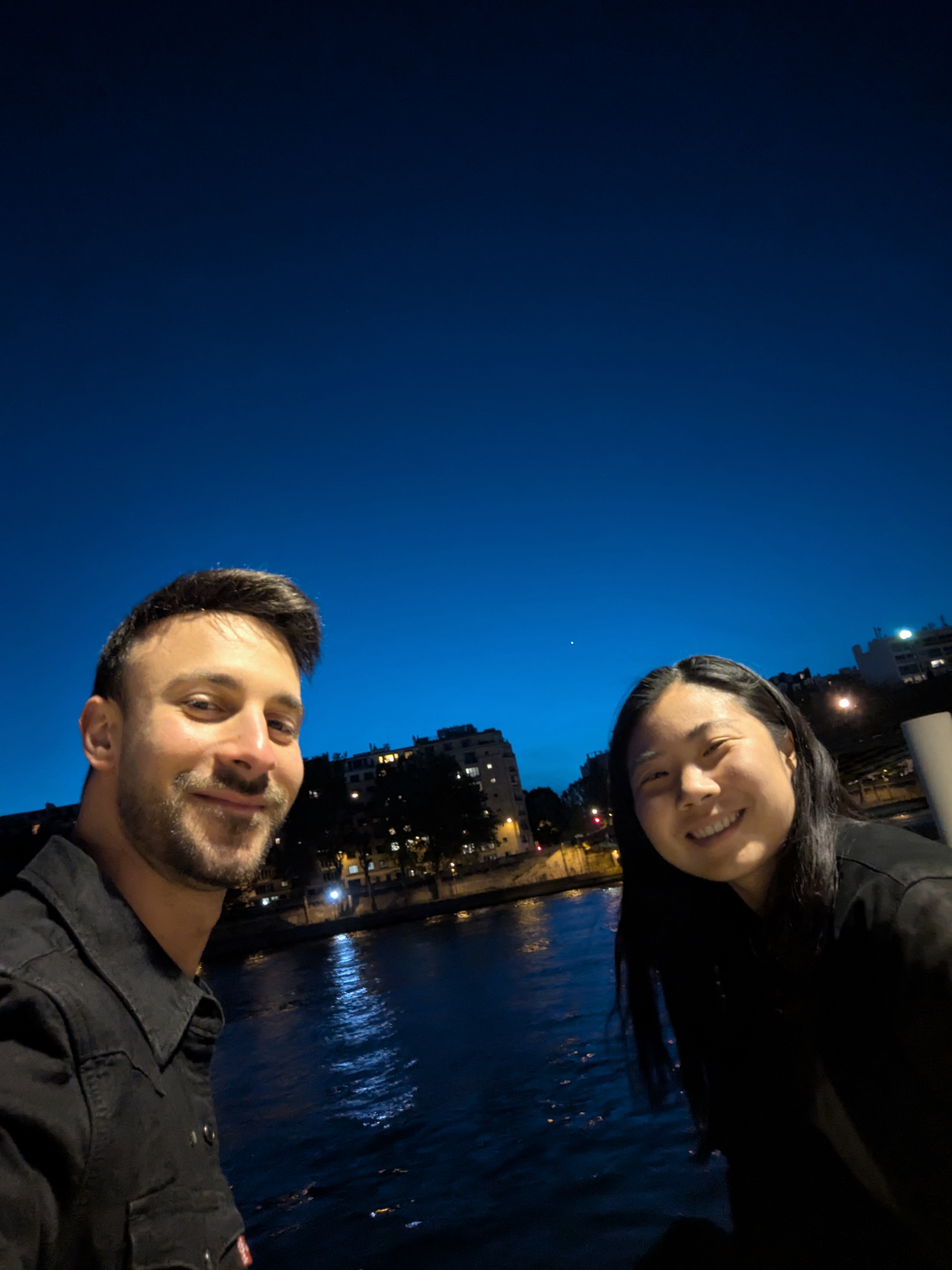 Night by the Seine in the 16th